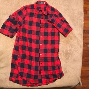 Red and navy tunic with pockets.